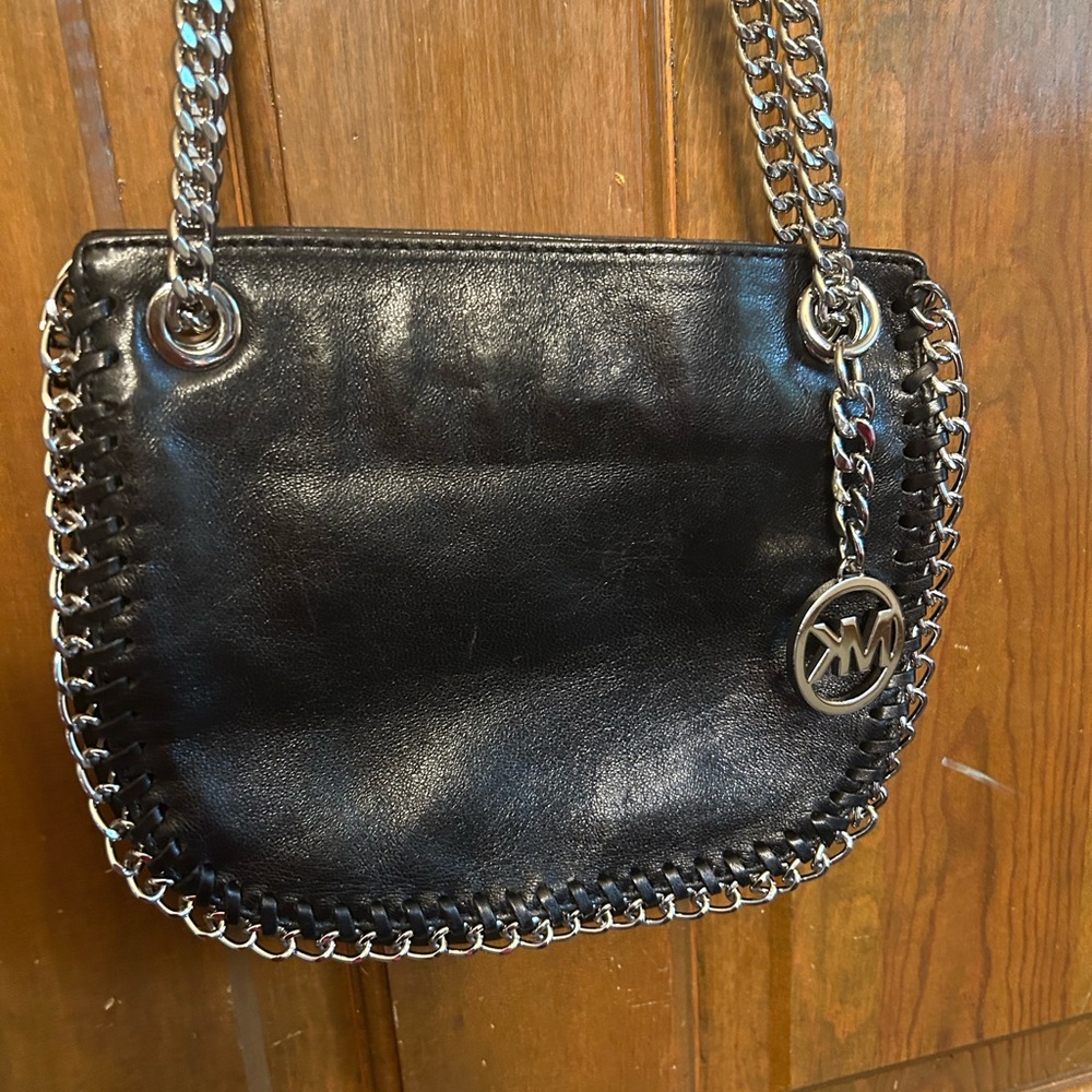 MICHAEL Michael Kors Black Chain-Accent Shoulder Bag